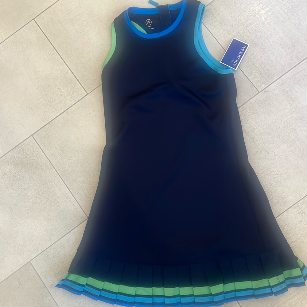 NWT Addison Bay Court Dress, size Small